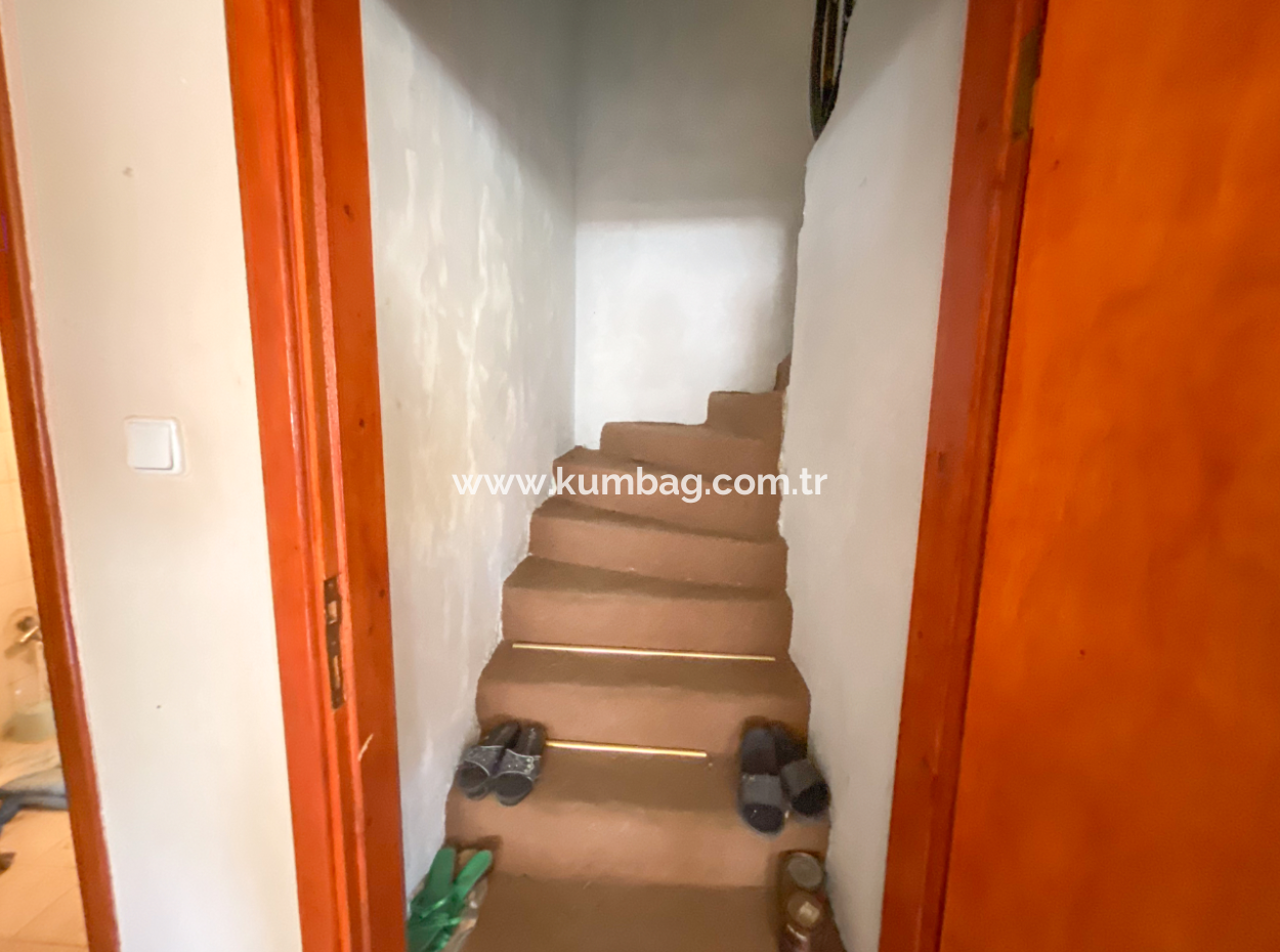 4 1 Triplex Villa For Sale With Large Terrace With Sea View In Kumbağ