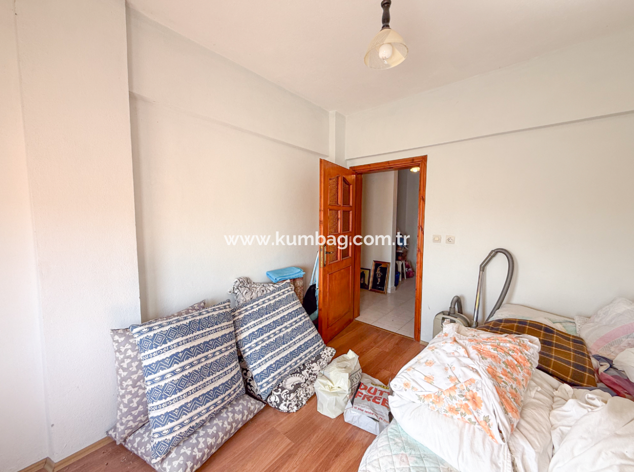 4 1 Triplex Villa For Sale With Large Terrace With Sea View In Kumbağ