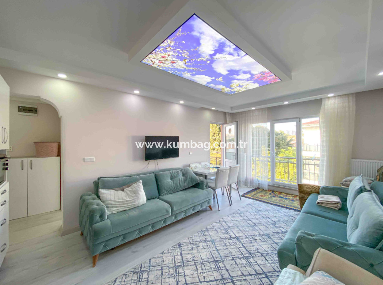 Furnished 2 1 Flat For Rent On The Sea Side Of The Street In Kumbağ