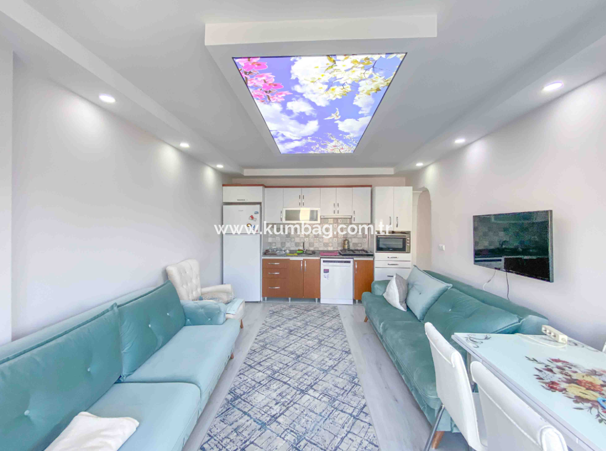 Furnished 2 1 Flat For Rent On The Sea Side Of The Street In Kumbağ