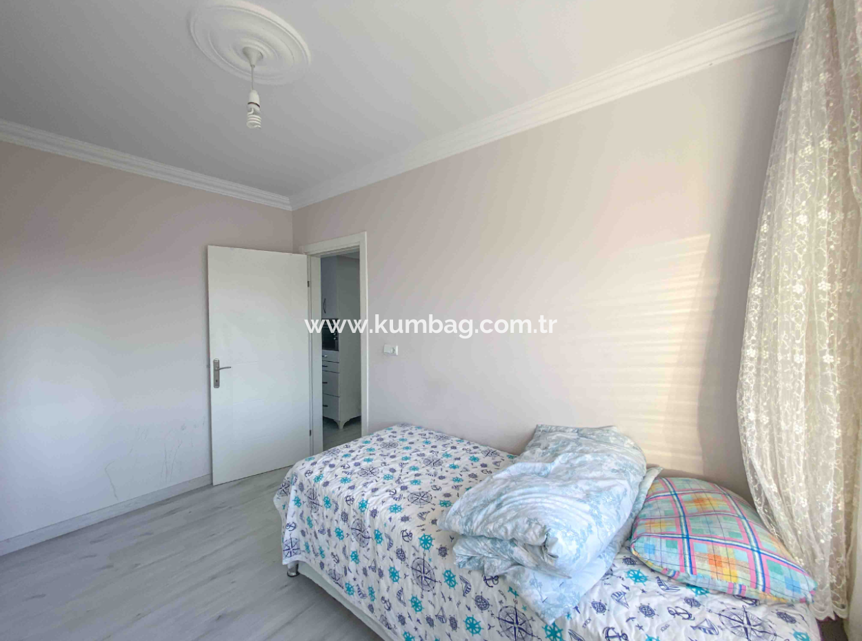 Furnished 2 1 Flat For Rent On The Sea Side Of The Street In Kumbağ