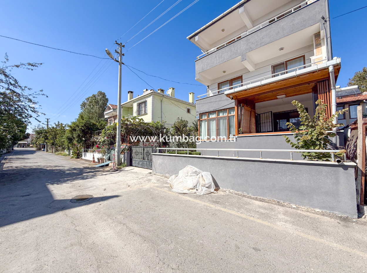 2 1 Furnished Flat For Rent On The Sea Side Of The Street In Kumbağ
