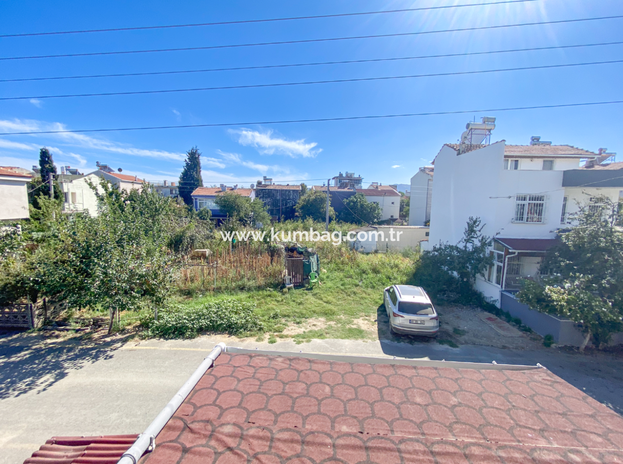 2 1 Furnished Flat For Rent On The Sea Side Of The Street In Kumbağ