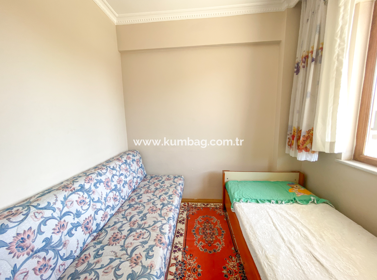 2 1 Furnished Flat For Rent On The Sea Side Of The Street In Kumbağ