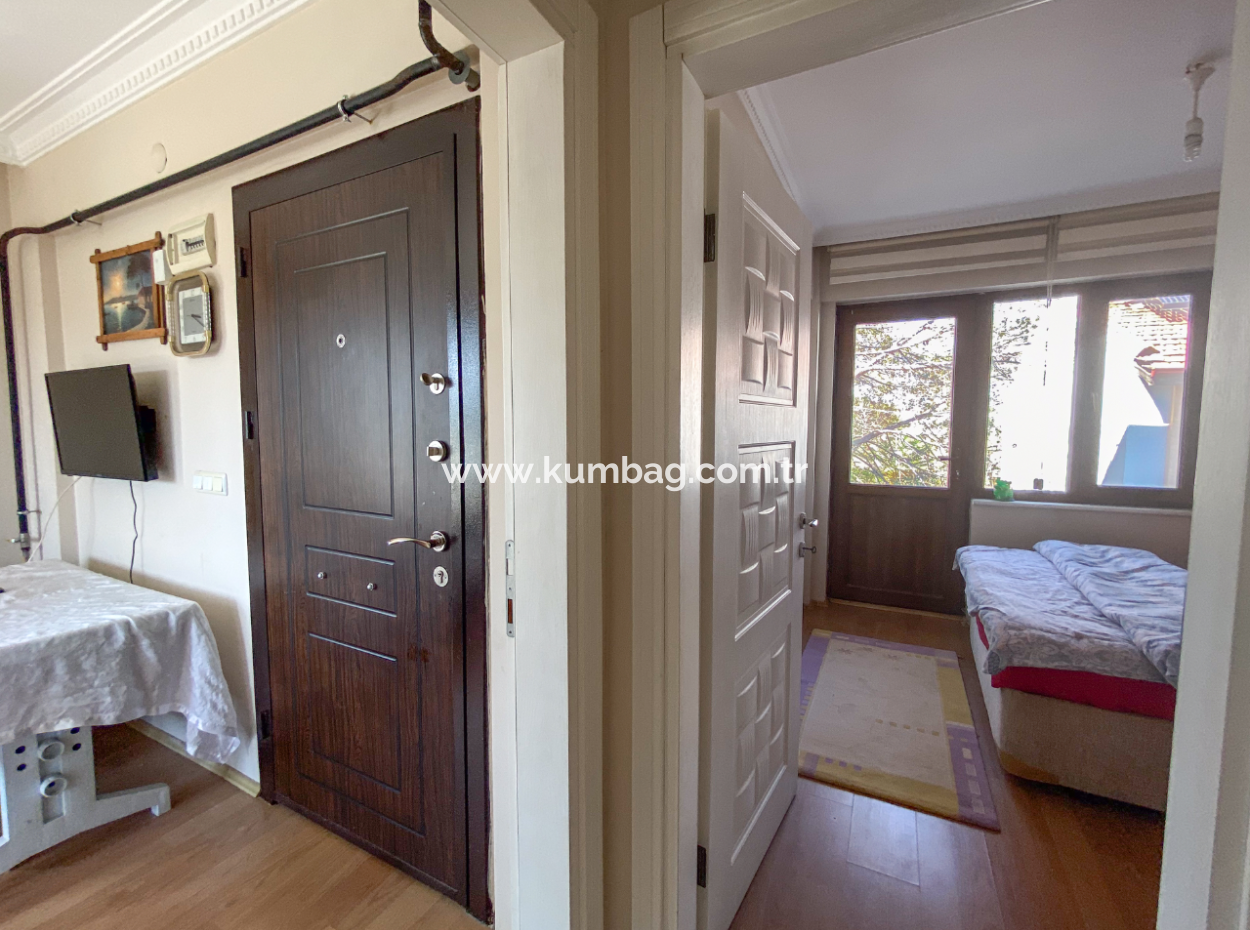 2 1 Furnished Flat For Rent On The Sea Side Of The Street In Kumbağ