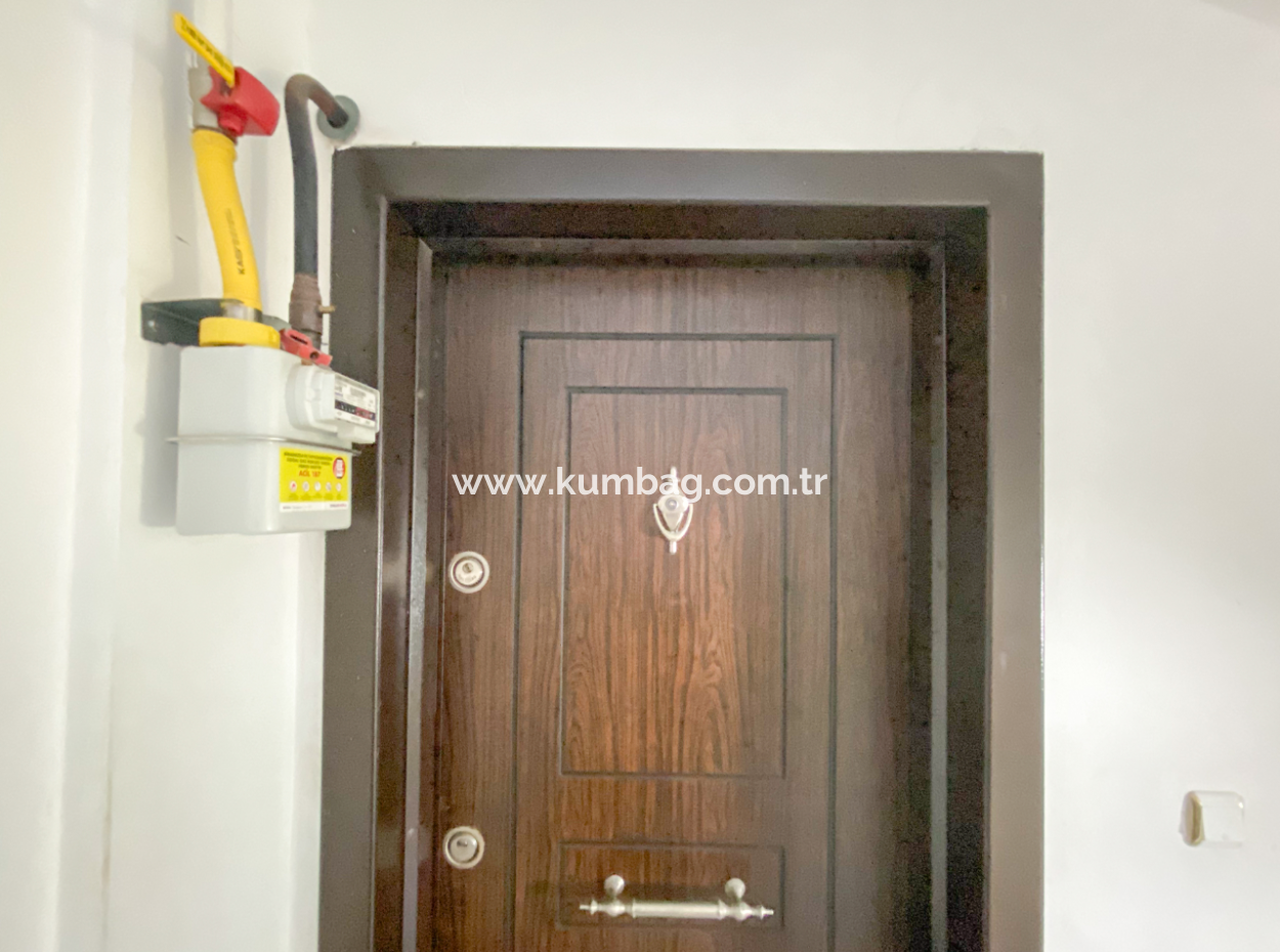 2 1 Furnished Flat For Rent On The Sea Side Of The Street In Kumbağ