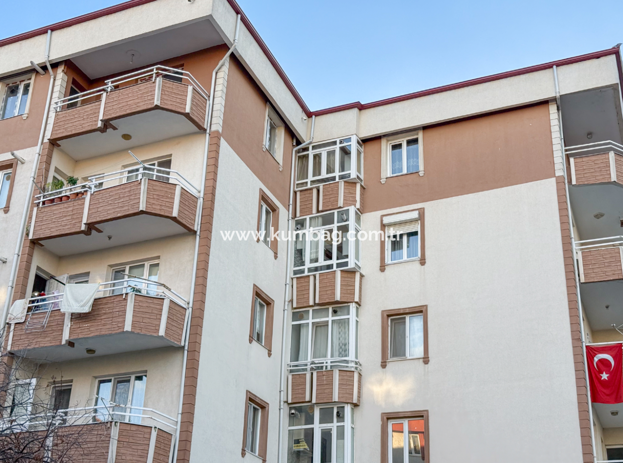 Very Spacious 3 1 Apartment For Rent In A Central Location In Altinova