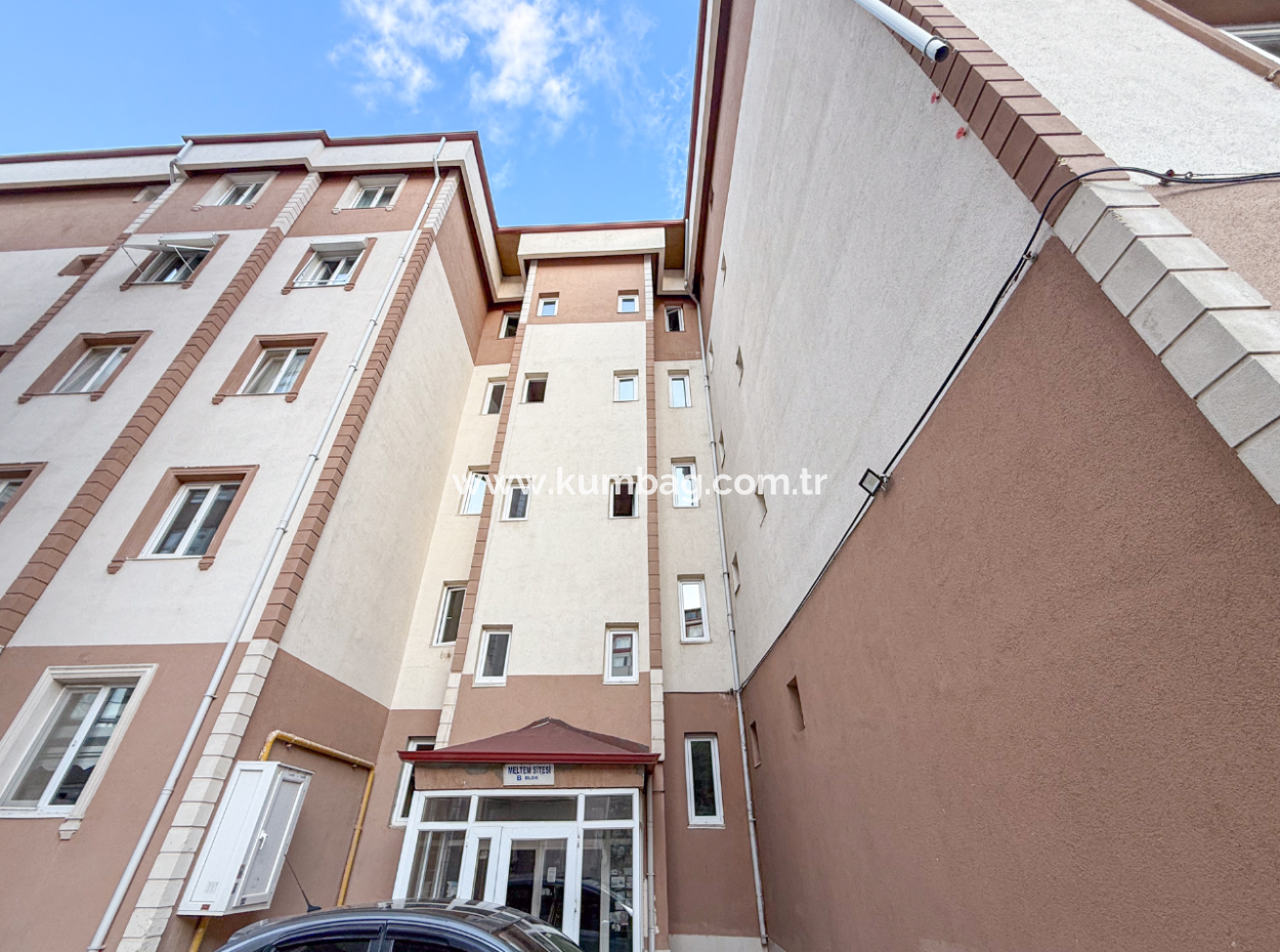 Very Spacious 3 1 Apartment For Rent In A Central Location In Altinova