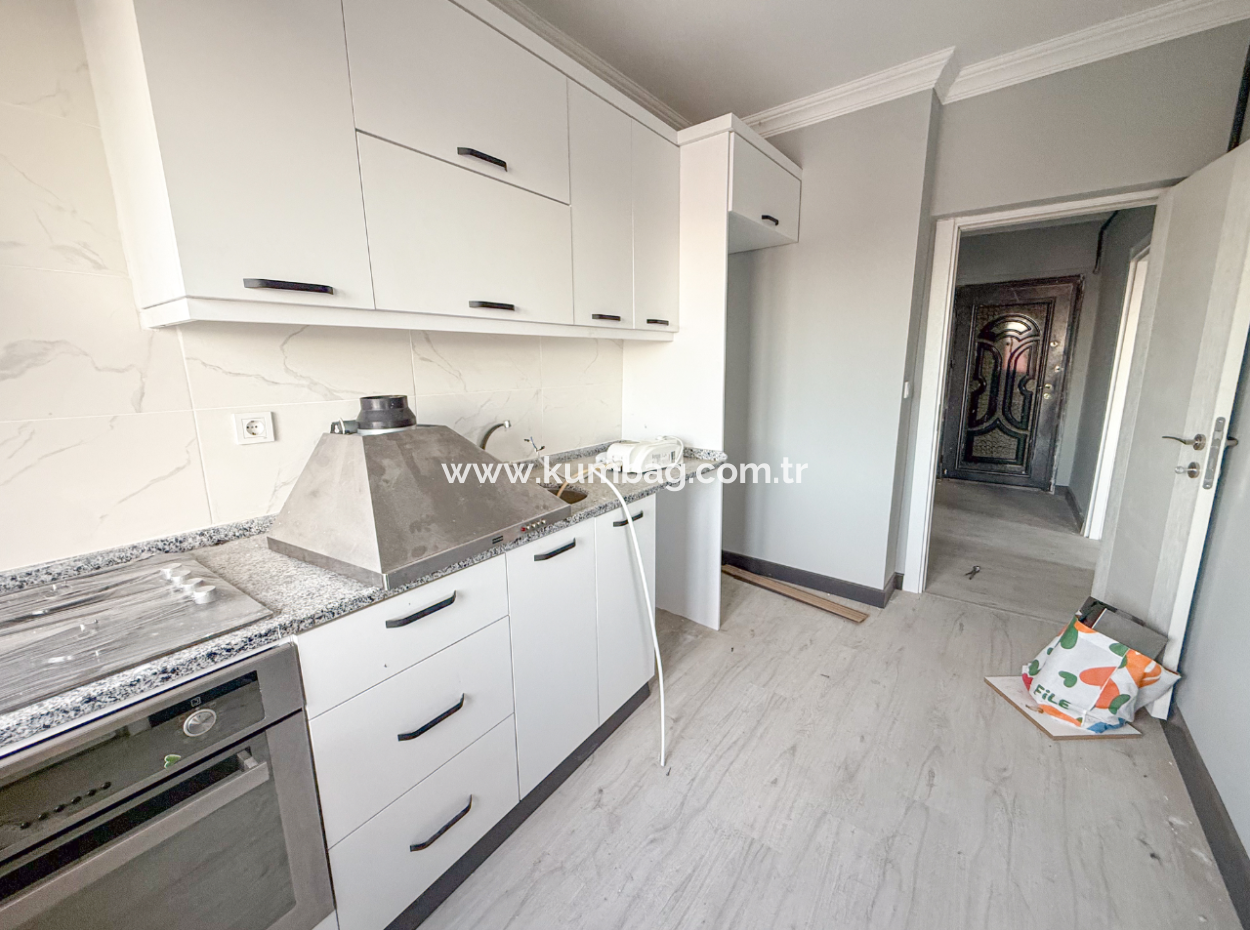 Very Spacious 3 1 Apartment For Rent In A Central Location In Altinova