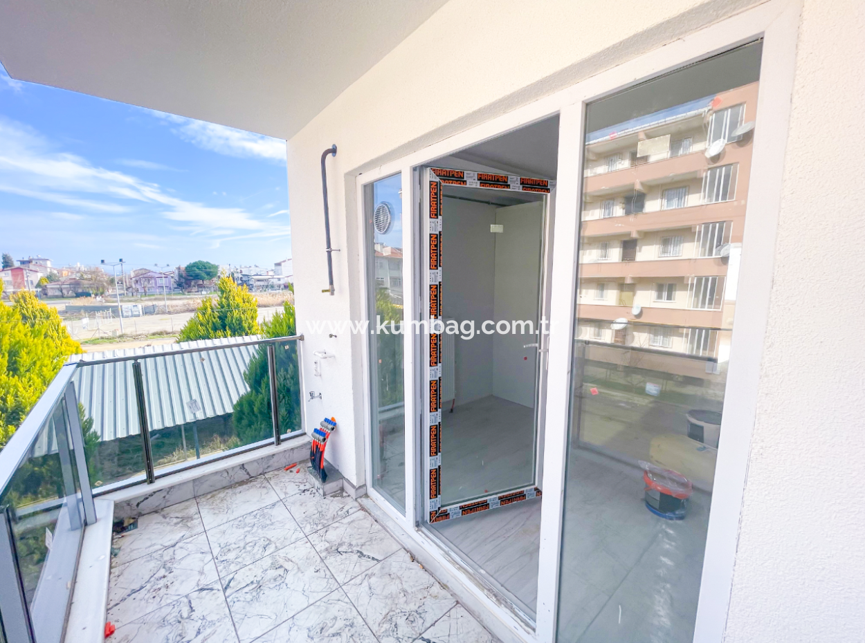2 1 Flats For Sale In A New Building In Kumbağ With Spaciousness And Close To The Sea
