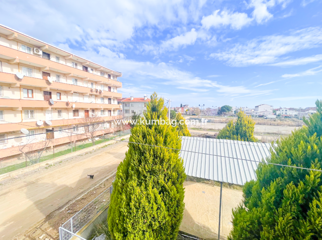 2 1 Flats For Sale In A New Building In Kumbağ With Spaciousness And Close To The Sea