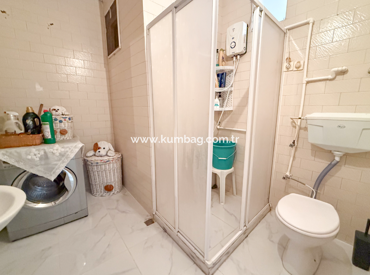 3 1 Flat For Sale Very Large With Double Garden On Kumbağ Market Street 