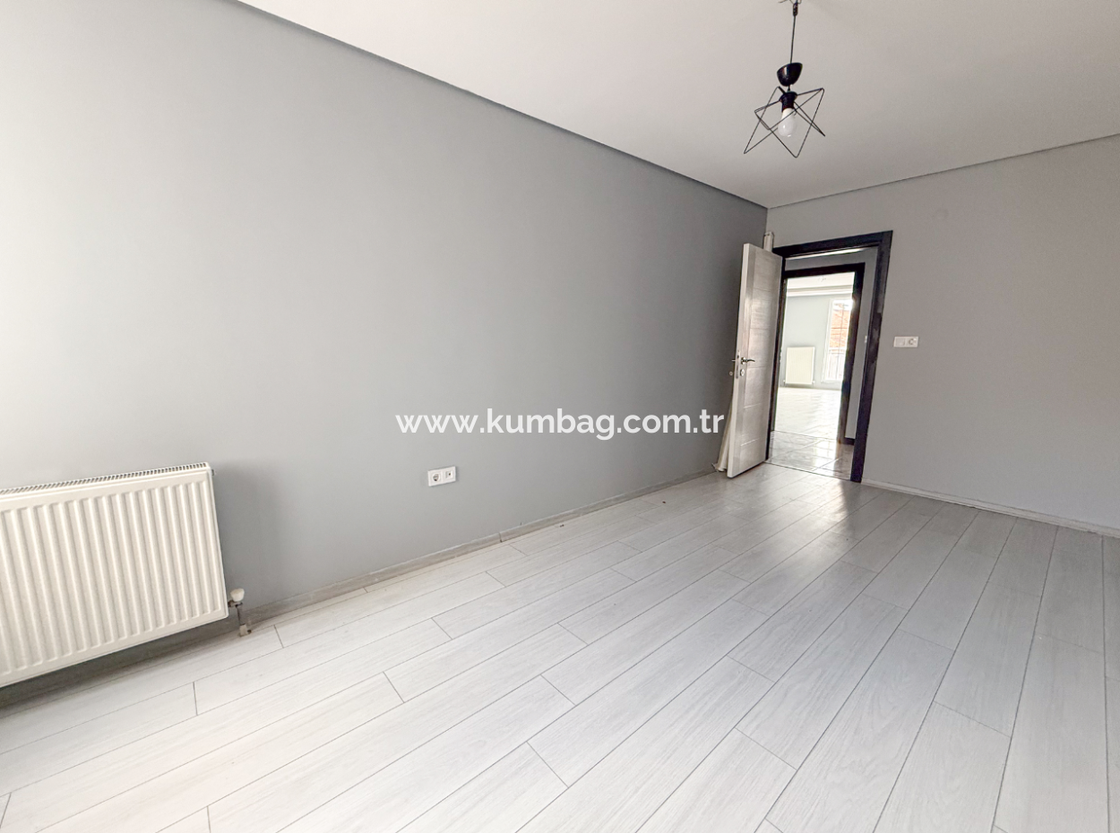 Double Terrace Duplex Sea View For Rent In Altinova 3 1