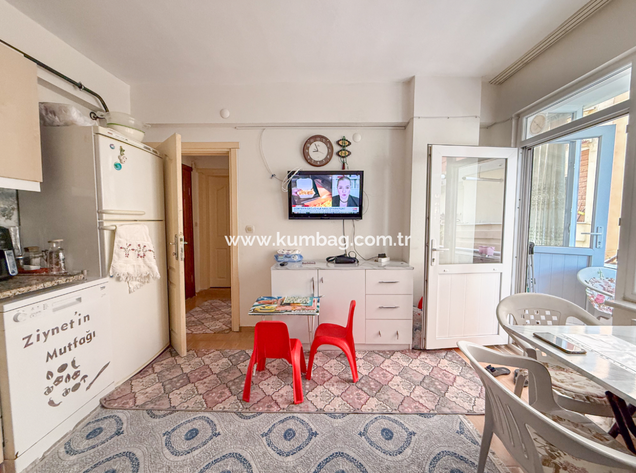 1 1 Apartment For Sale In A Central Location In Kumbağ