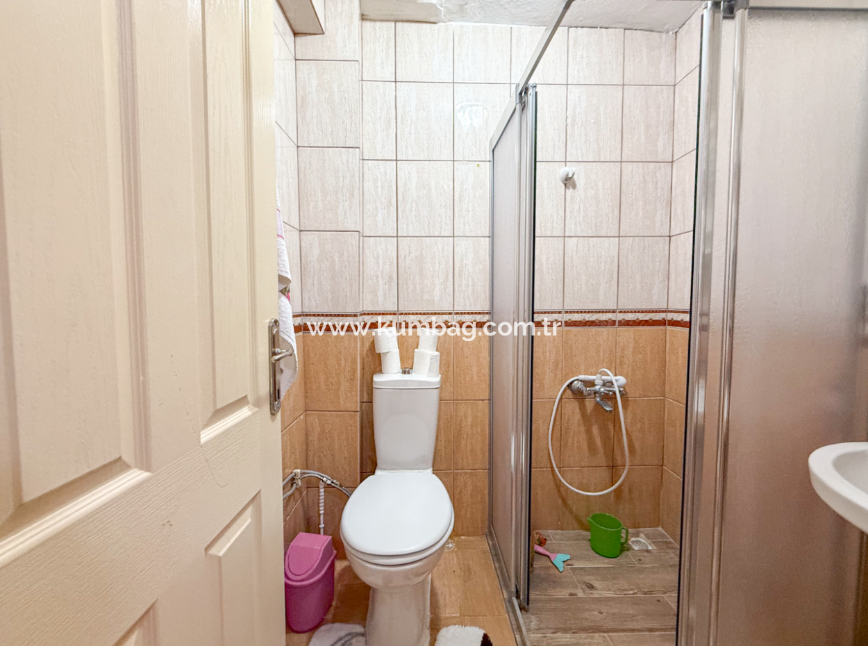 1 1 Apartment For Sale In A Central Location In Kumbağ