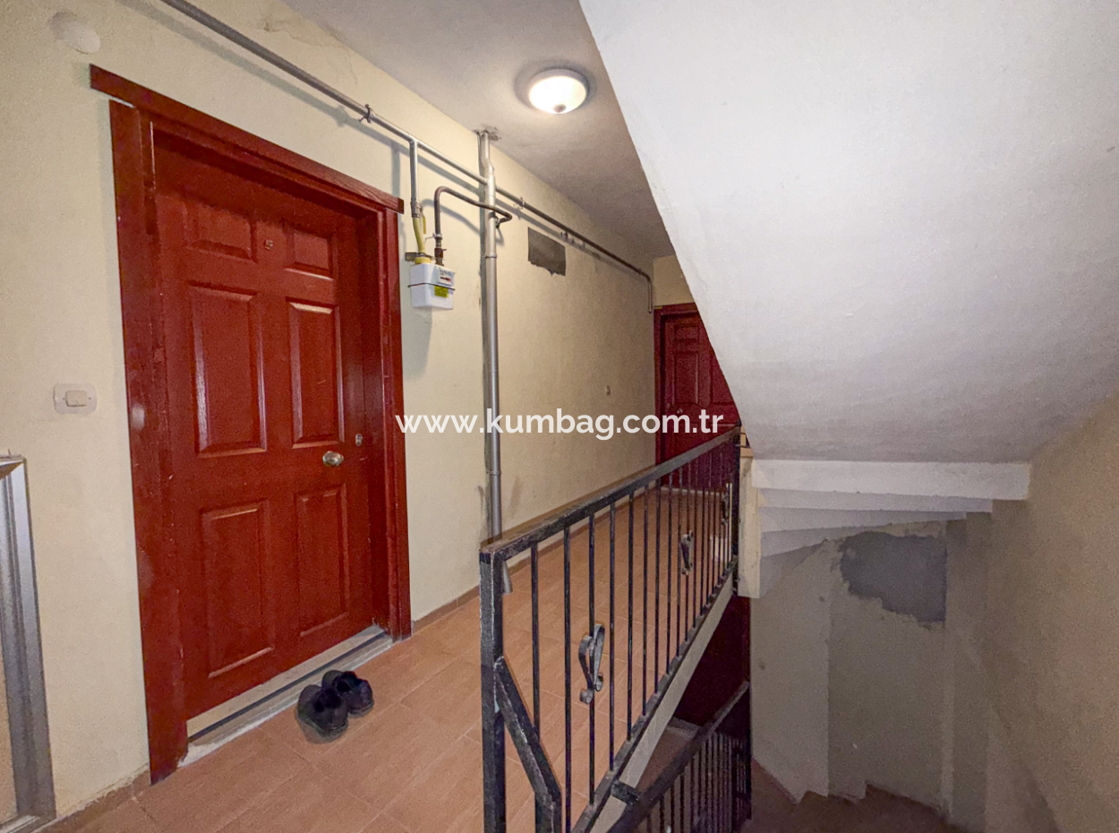 1 1 Apartment For Sale In A Central Location In Kumbağ