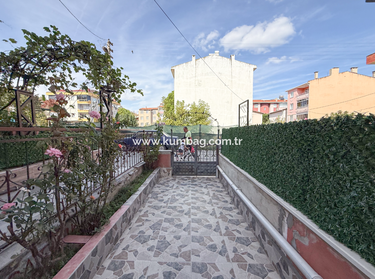 1 1 Apartment For Sale In A Central Location In Kumbağ