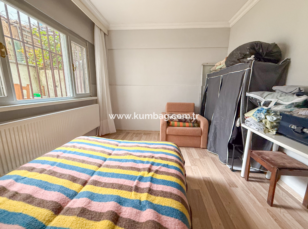 Fully Furnished Apartment For Sale 1 1 With Garden In Central Location Of Kumbağ