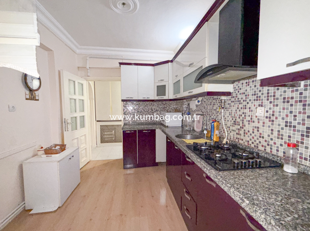 2 1 Flat For Sale With Elevator On Muratli Street
