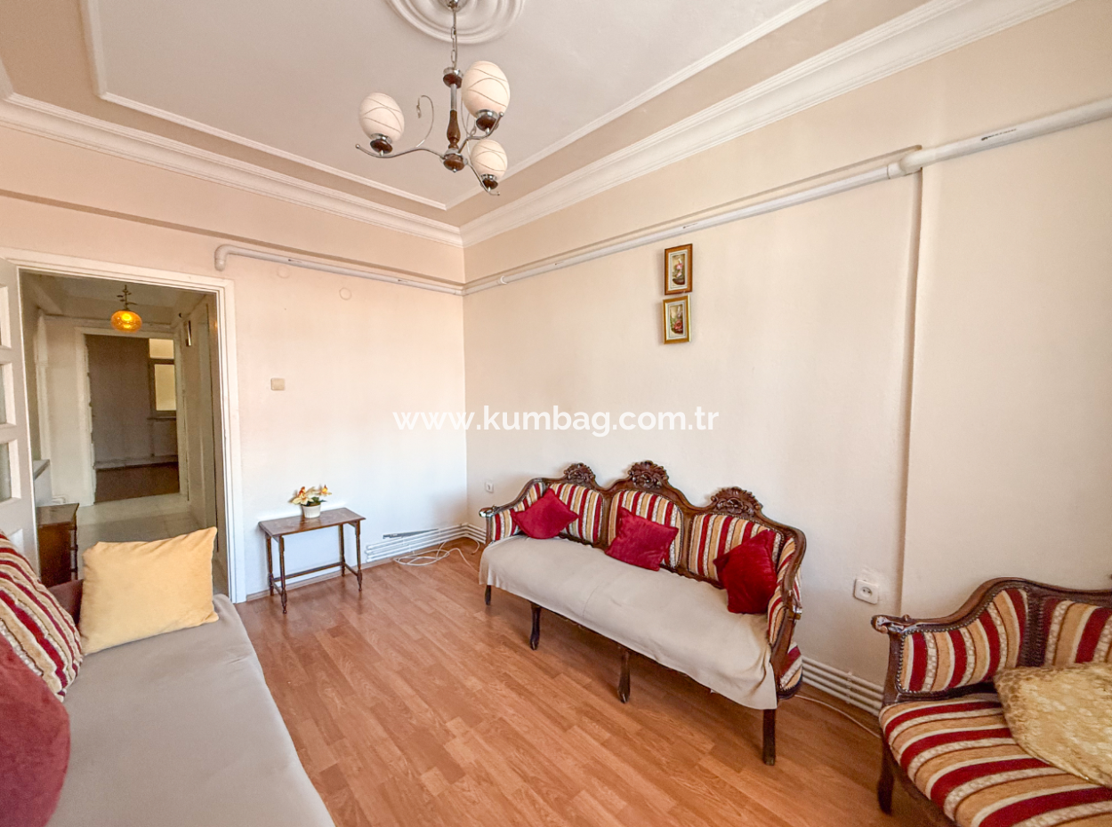 2 1 Flat For Sale With Elevator On Muratli Street