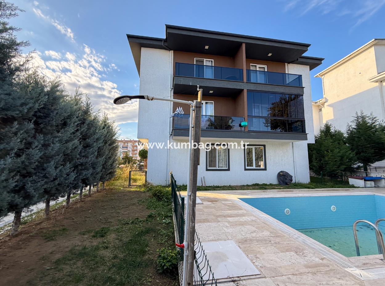 2 1 Flats For Sale With Garden In Boutique Site With Pool In Kumbağ
