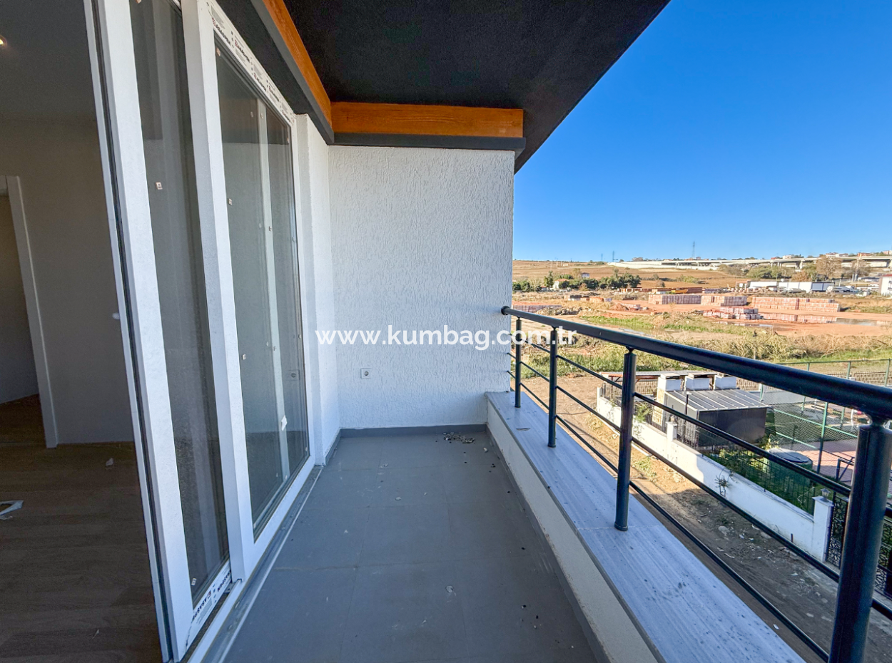 Luxury 1 1 Flat For Rent Close To The Sea In A Complex With Kumbağ Pool