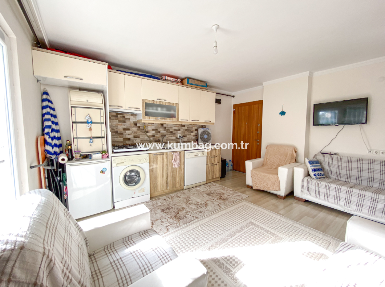 Iskanli Bahçe Floor 1 1 Flat On The Sea Side Of The Street In Kumbağ