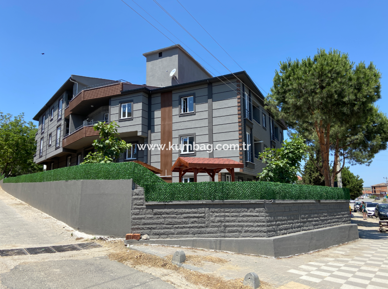 Large And Spacious 2 1 Flat For Sale On The Main Street In Kumbağ