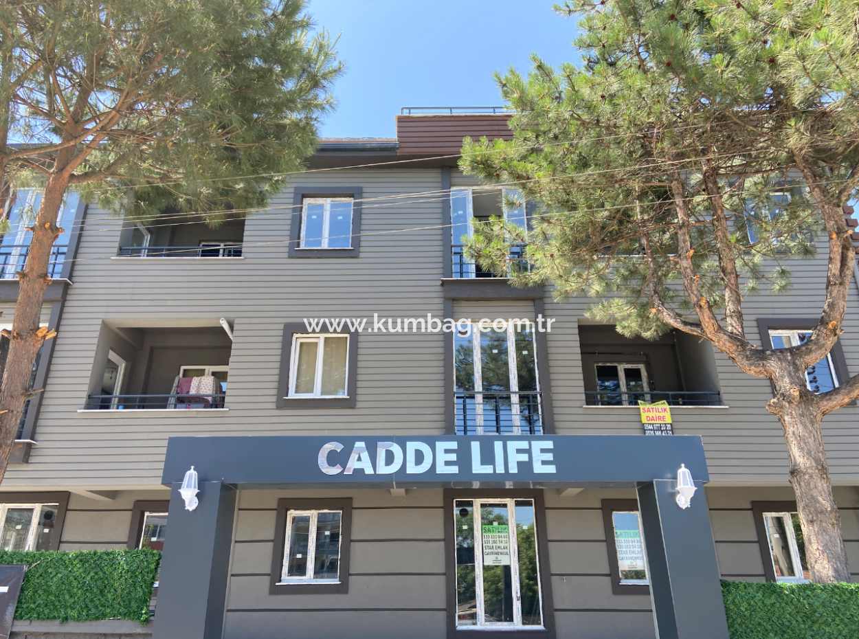 Large And Spacious 2 1 Flat For Sale On The Main Street In Kumbağ