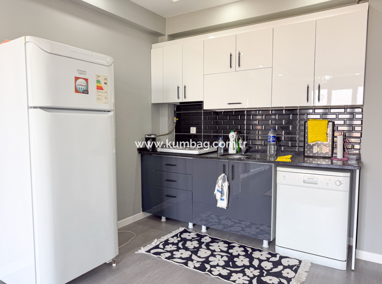 Large And Spacious 2 1 Flat For Sale On The Main Street In Kumbağ