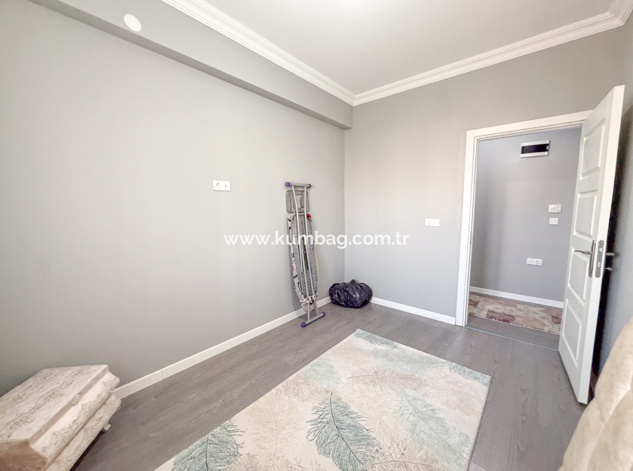 Large And Spacious 2 1 Flat For Sale On The Main Street In Kumbağ