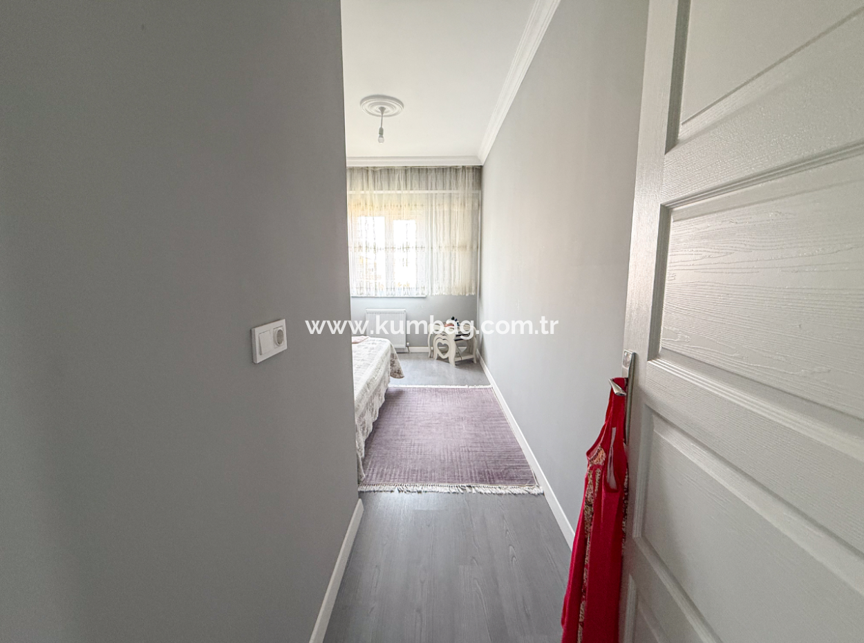 Large And Spacious 2 1 Flat For Sale On The Main Street In Kumbağ