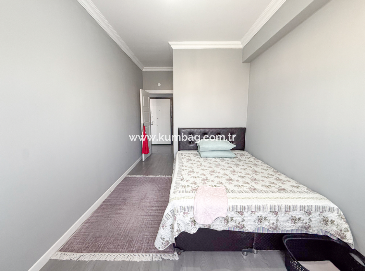 Large And Spacious 2 1 Flat For Sale On The Main Street In Kumbağ