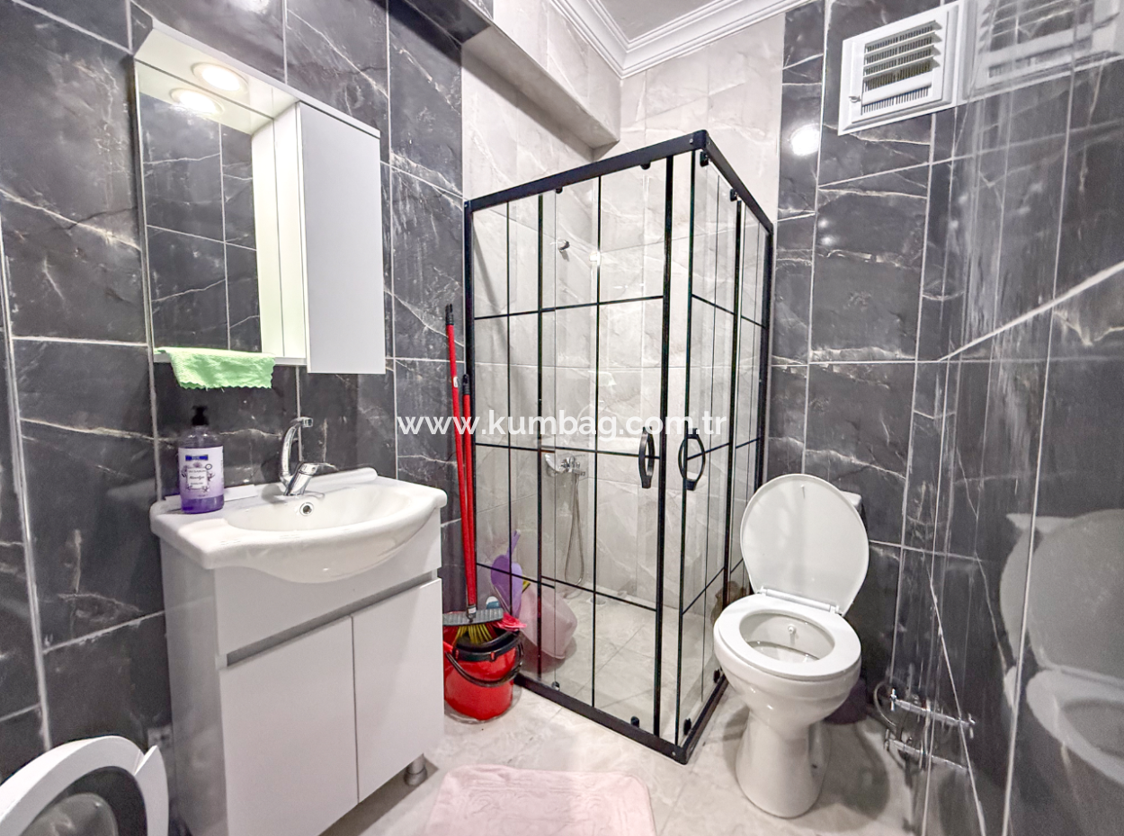 Large And Spacious 2 1 Flat For Sale On The Main Street In Kumbağ