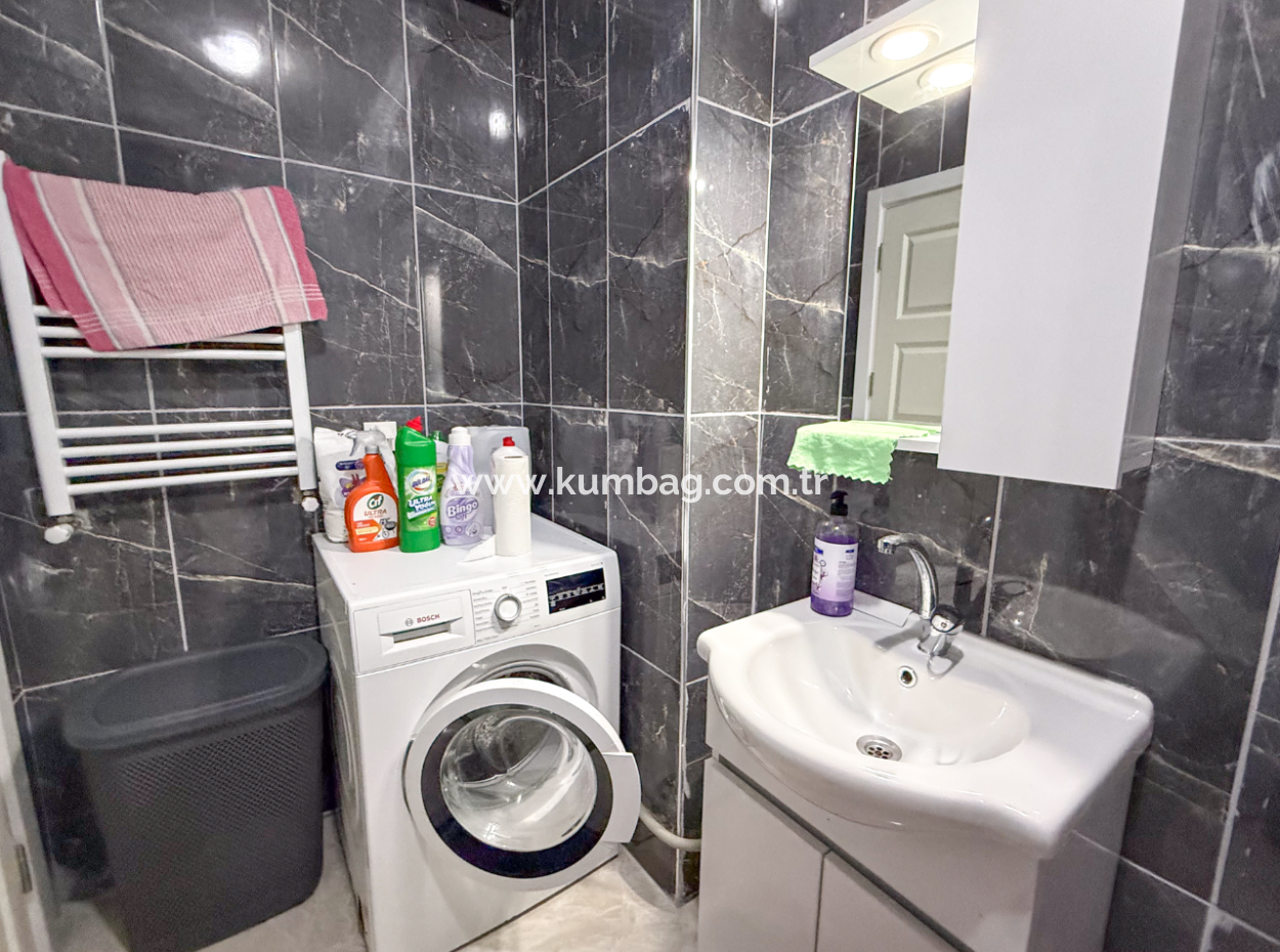 Large And Spacious 2 1 Flat For Sale On The Main Street In Kumbağ