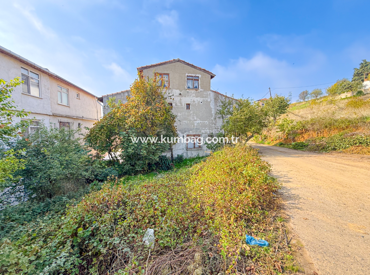 164 M2 Land For Sale In Kumbağ, 3 Floors Zoned, Very Close To The Sea