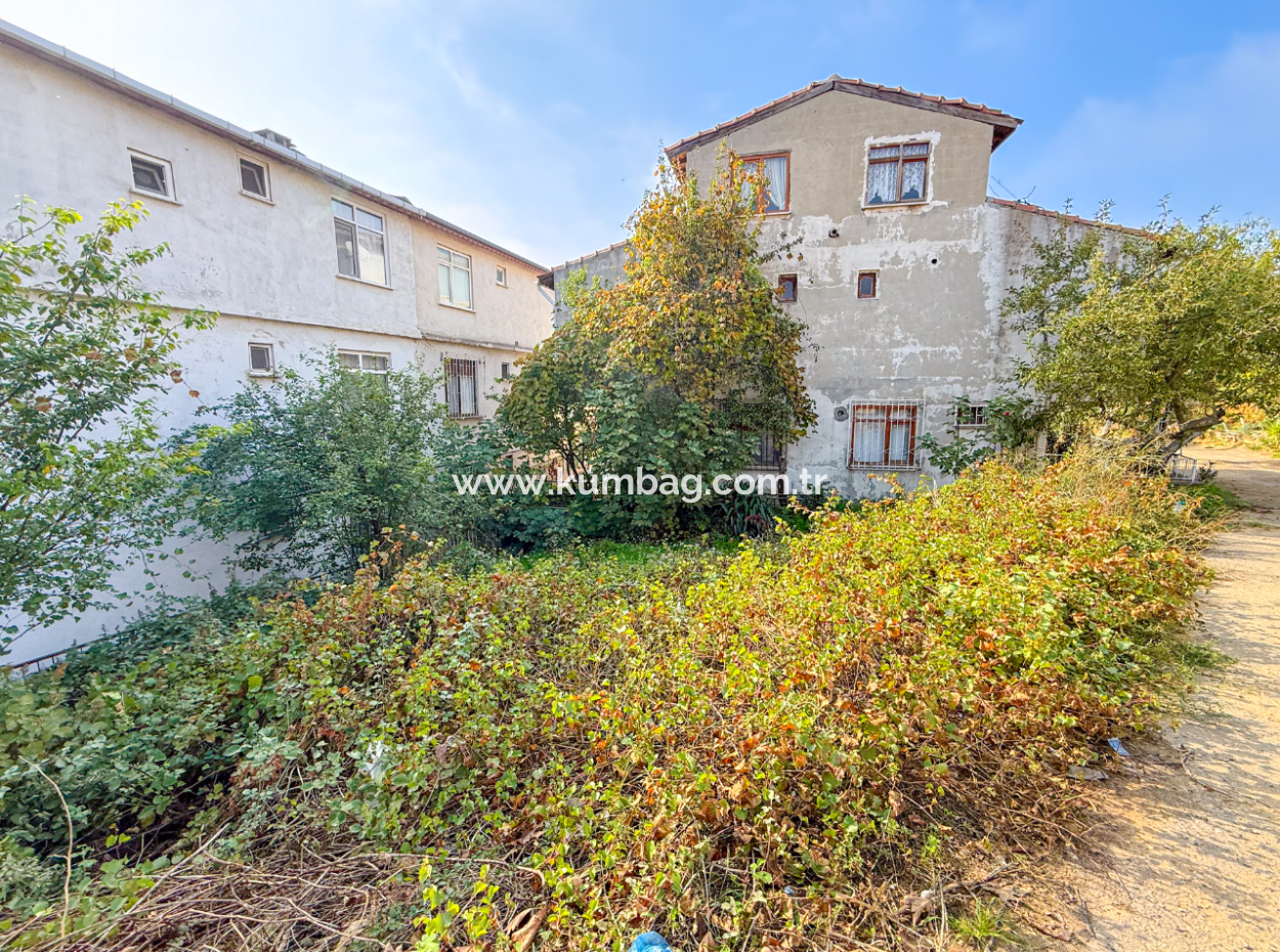 164 M2 Land For Sale In Kumbağ, 3 Floors Zoned, Very Close To The Sea