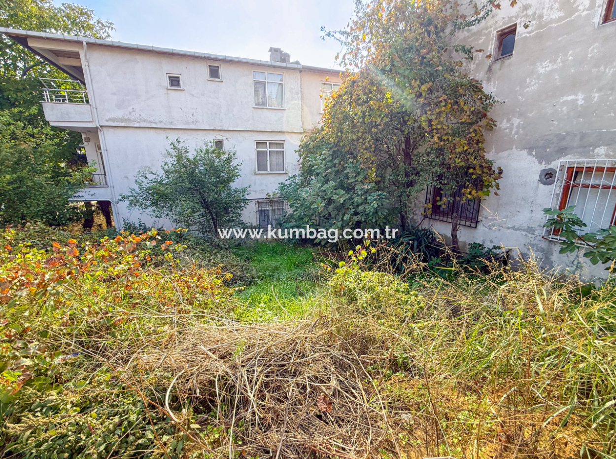 164 M2 Land For Sale In Kumbağ, 3 Floors Zoned, Very Close To The Sea