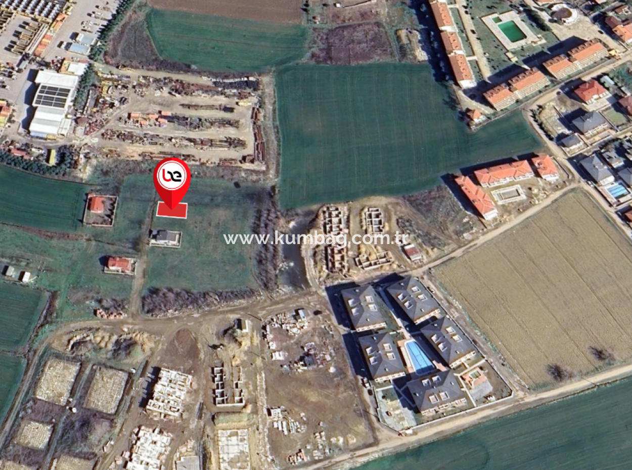 248 Square Meters 3-Storey Zoned Land For Sale In Kumbağ