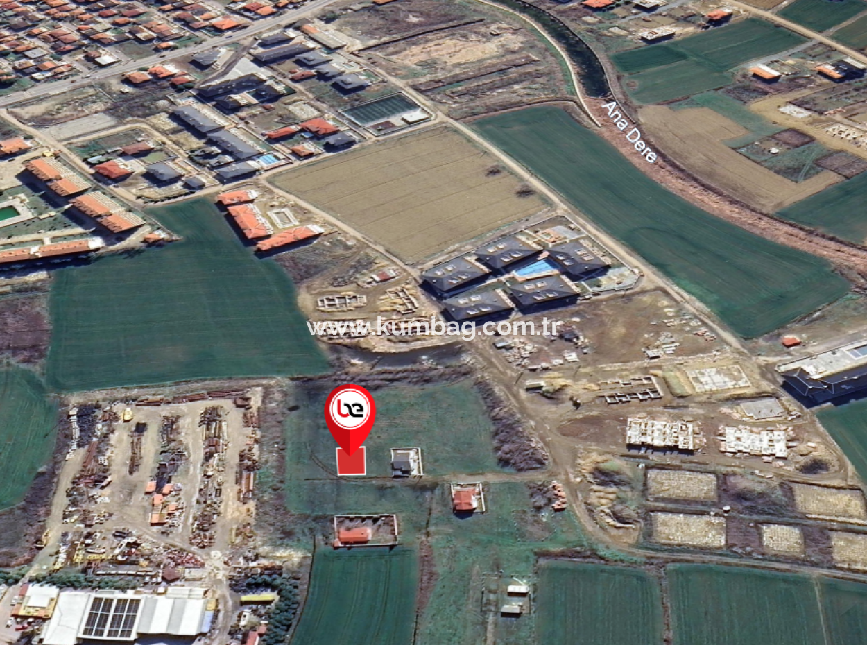 248 Square Meters 3-Storey Zoned Land For Sale In Kumbağ