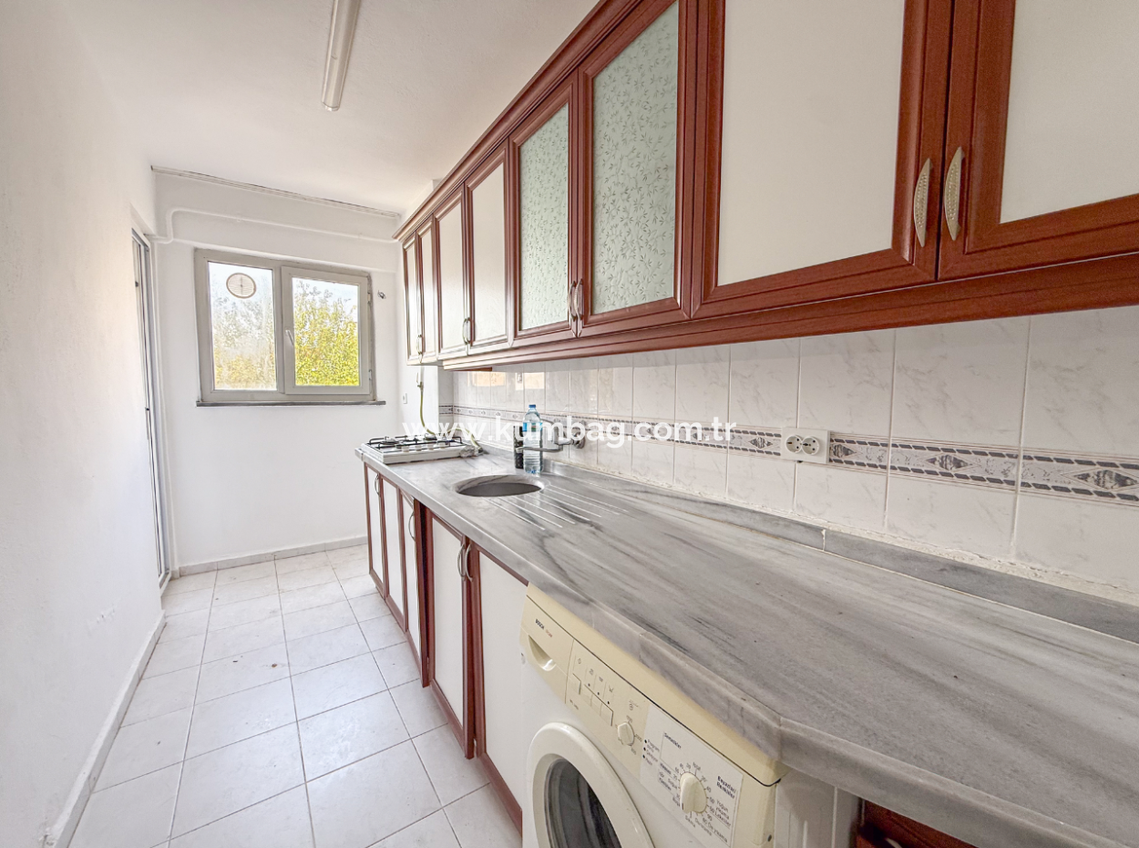 1 1 Rent With Double Balcony In A Seafront Building On Kumbağ Promenade
