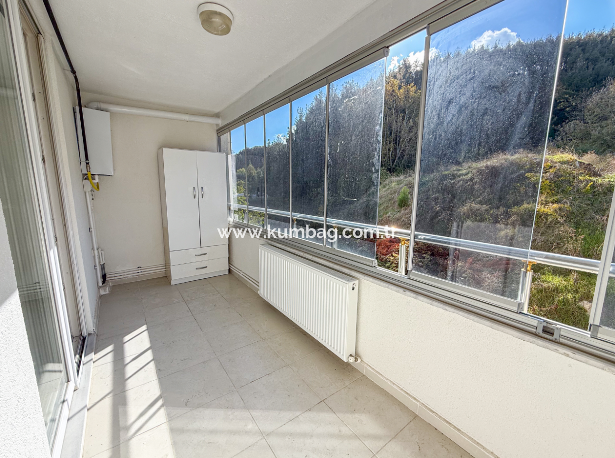 Large And Spacious 2 1 Flat For Sale In A Complex With Pool In Kumbağ 