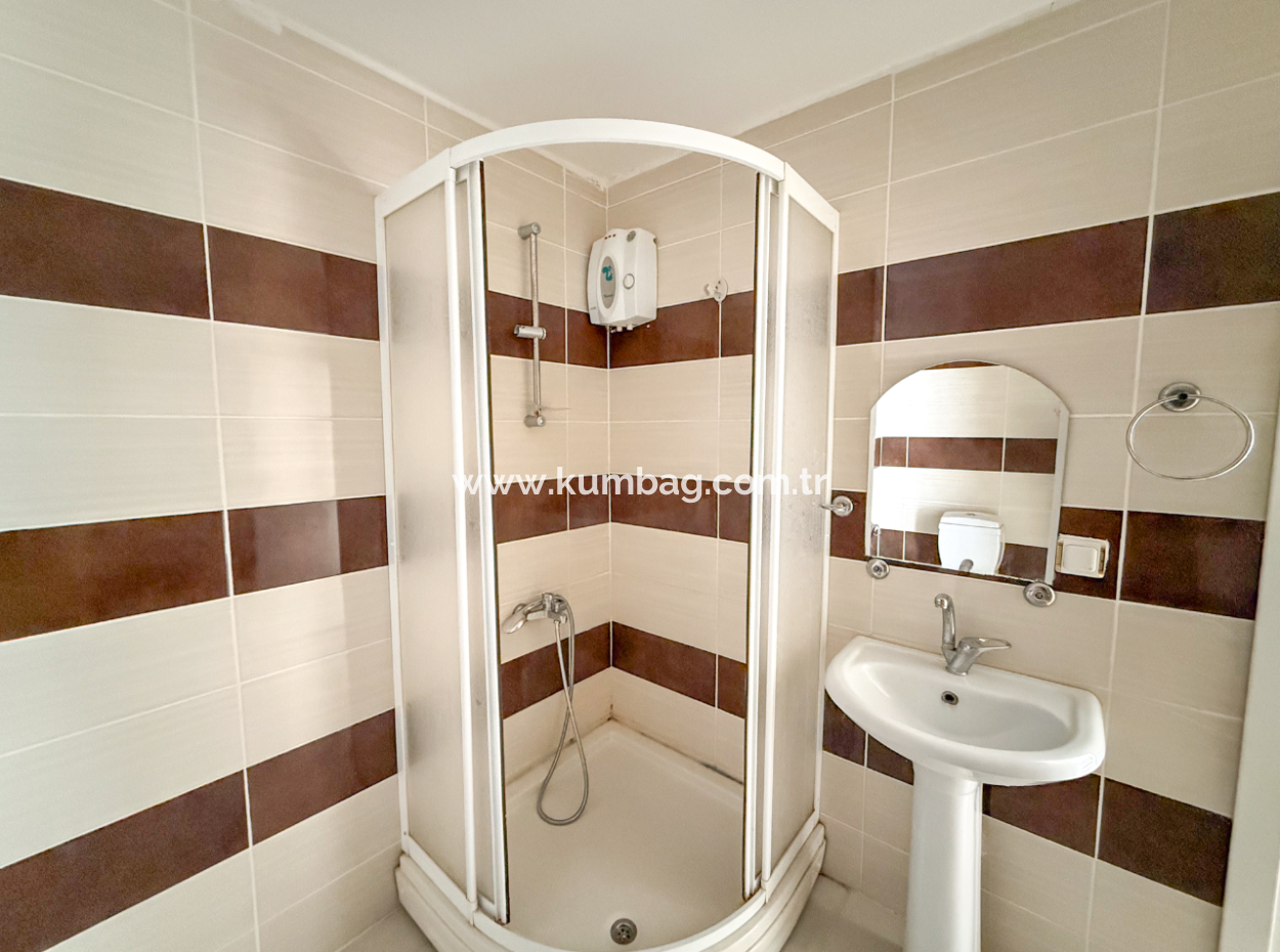 Large And Spacious 2 1 Flat For Sale In A Complex With Pool In Kumbağ 