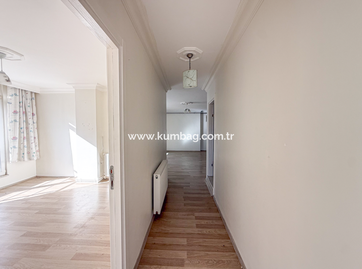 Large And Spacious 2 1 Flat For Sale In A Complex With Pool In Kumbağ 