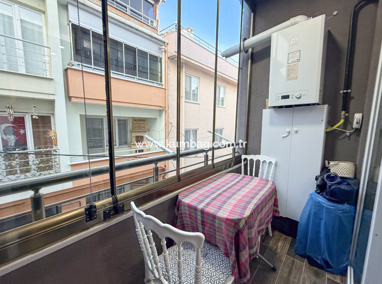 1 1 Apartment For Sale With Central Occupancy In Kumbağ