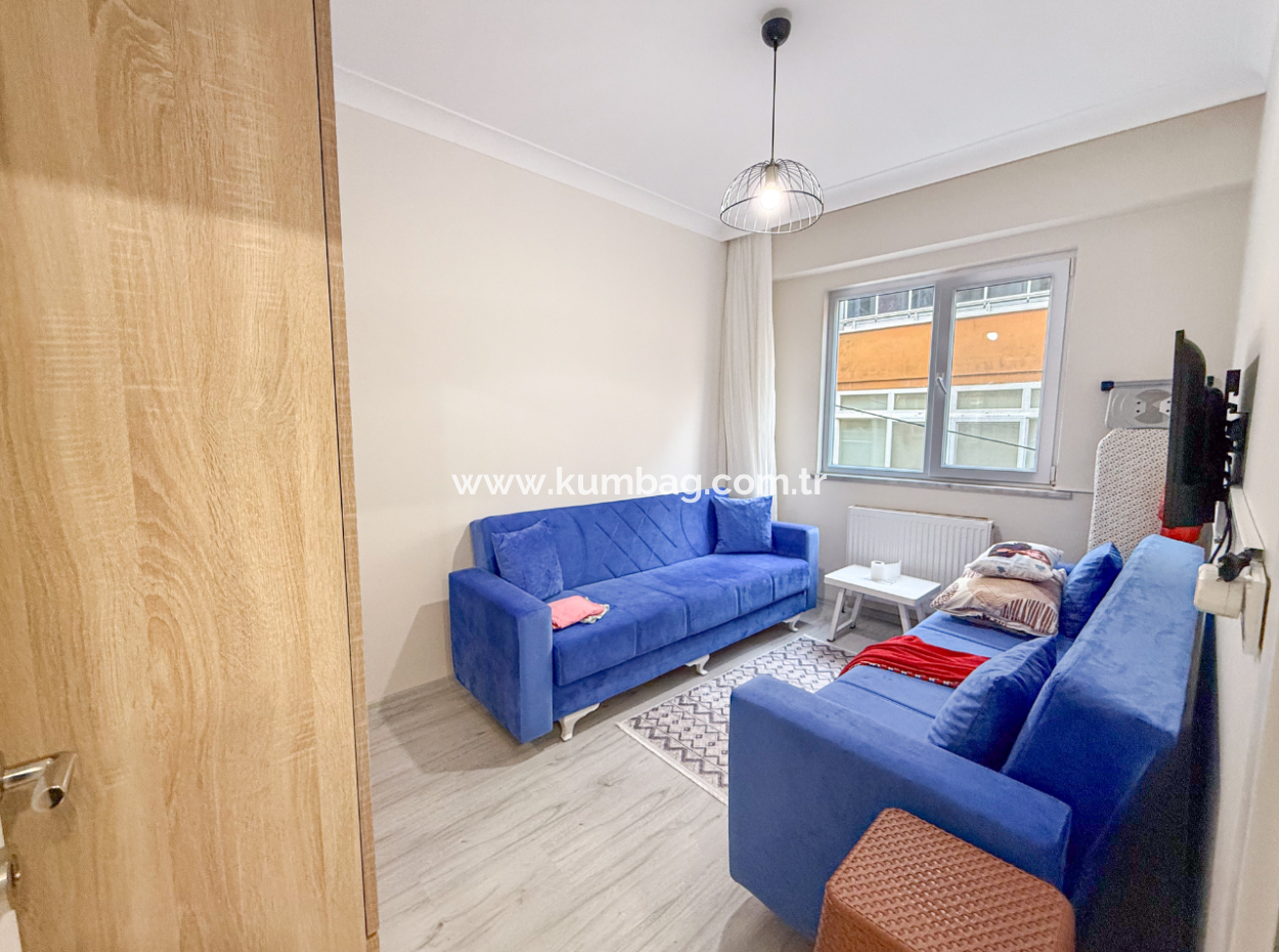 1 1 Apartment For Sale With Central Occupancy In Kumbağ