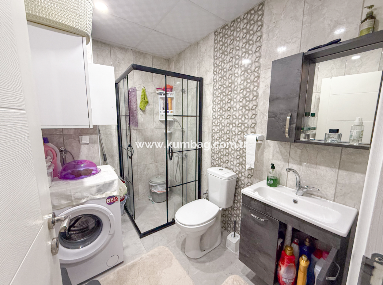 1 1 Apartment For Sale With Central Occupancy In Kumbağ