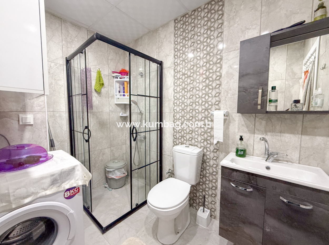 1 1 Apartment For Sale With Central Occupancy In Kumbağ