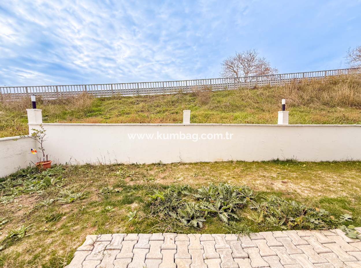 1 1 Flat With Garden In A New Building On The Sea Side Of The Street In Kumbağ