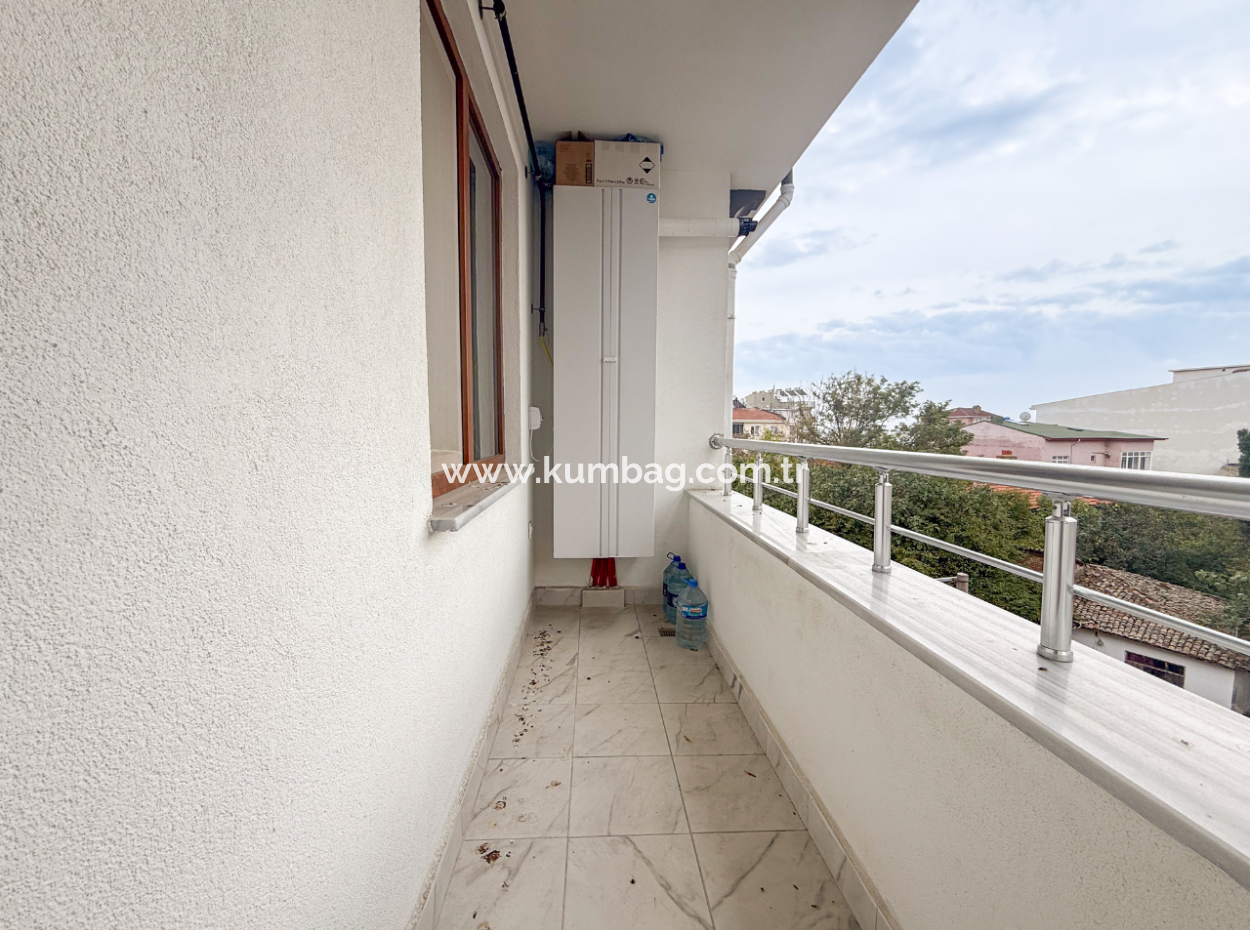 1 1 Flat For Rent In Kumbağ Pazar Street New Building With Elevator